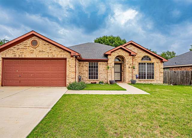 Property at 1228 Meadow Gln, Crowley, TX 76036, 3 beds, 2 baths