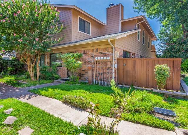 Property at 5765 Cedar Creek Dr, Benbrook, TX 76109, 3 beds, 2 baths