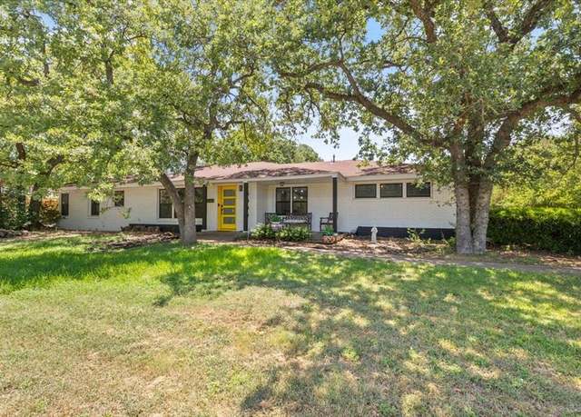 Property at 5900 Monterrey Dr, Fort Worth, TX 76112, 3 beds, 2 baths