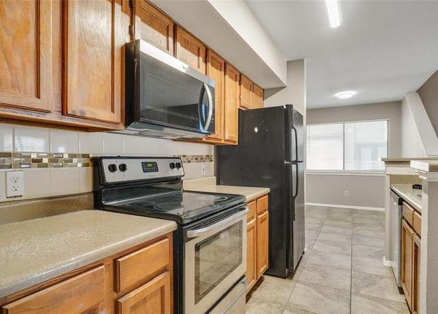Property at 2300 Balsam Dr Unit G206, Arlington, TX 76006, 2 beds, 2 baths