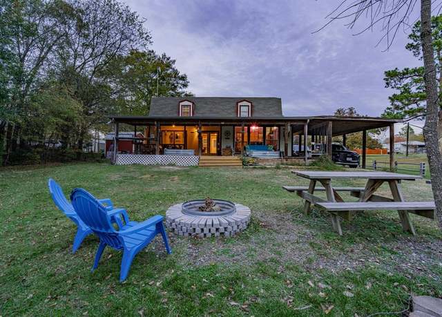Property at 1875 Lake Highland W, Quinlan, TX 75474, 3 beds, 2 baths