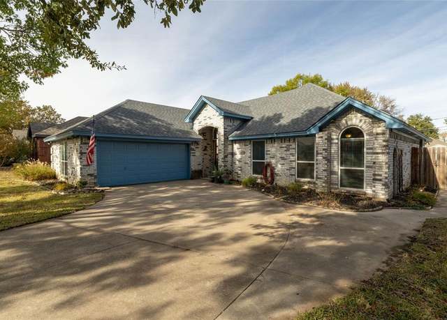 Property at 8813 Jason Ct, North Richland Hills, TX 76182, 3 beds, 2 baths