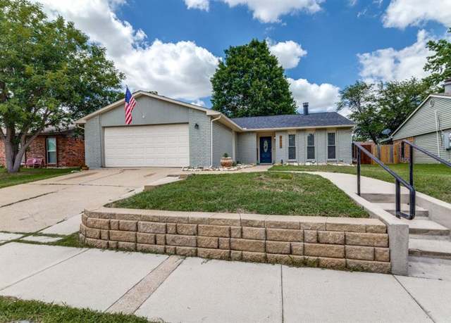 Property at 4113 Blue Flag Ln, Fort Worth, TX 76137, 3 beds, 2 baths