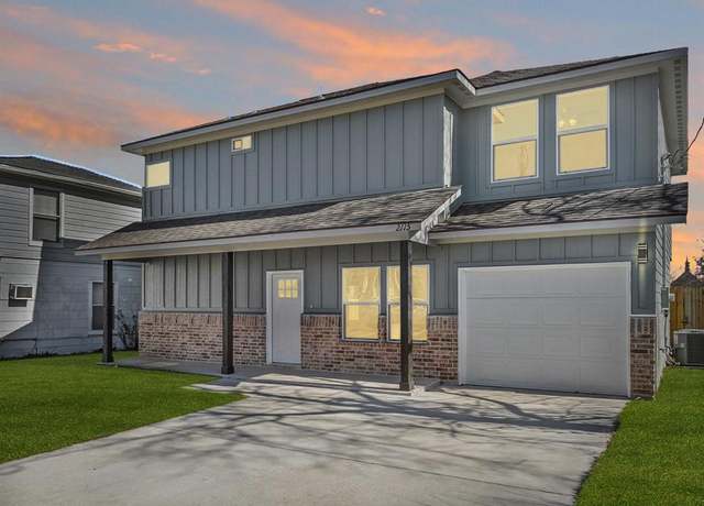 Property at 2115 King St, Greenville, TX 75401, 4 beds, 3 baths
