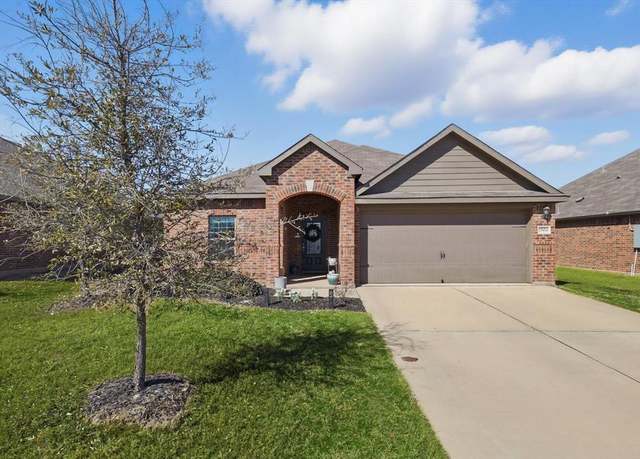 Property at 1504 Conley Ln, Crowley, TX 76036, 3 beds, 2 baths