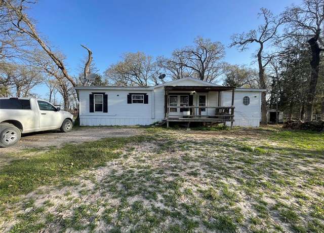Property at 14255 Clark Ln, Wills Point, TX 75169, 3 beds, 2 baths