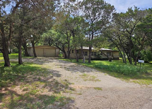 Property at 193 County Road 1704, Clifton, TX 76634, 1 bed, 2 baths