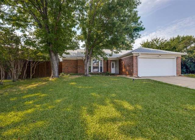 Property at 3499 Longview Dr, Corinth, TX 76210, 3 beds, 2 baths