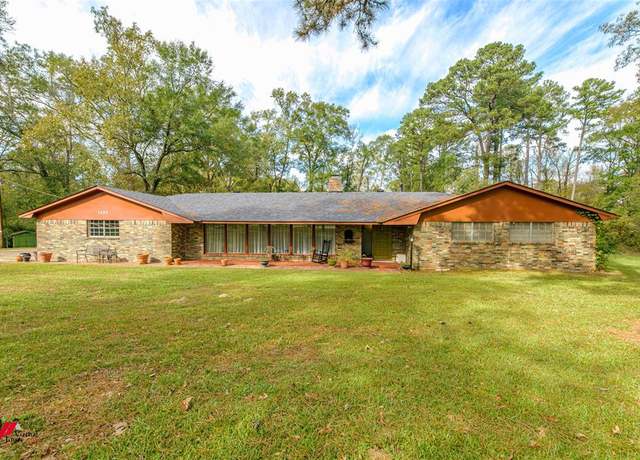 Property at 1202 Highway 171, Stonewall, LA 71078, 4 beds, 2.5 baths