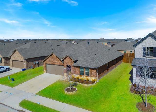 Property at 544 Spirehaven Dr, Fate, TX 75087, 4 beds, 2 baths