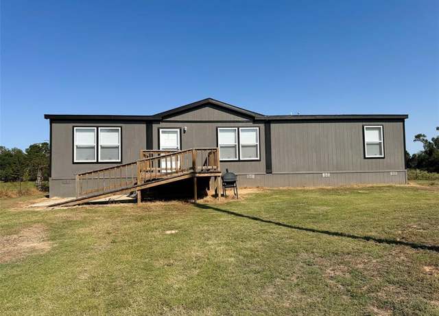 Property at 39 County Road 1206, Daingerfield, TX 75638, 3 beds, 2 baths