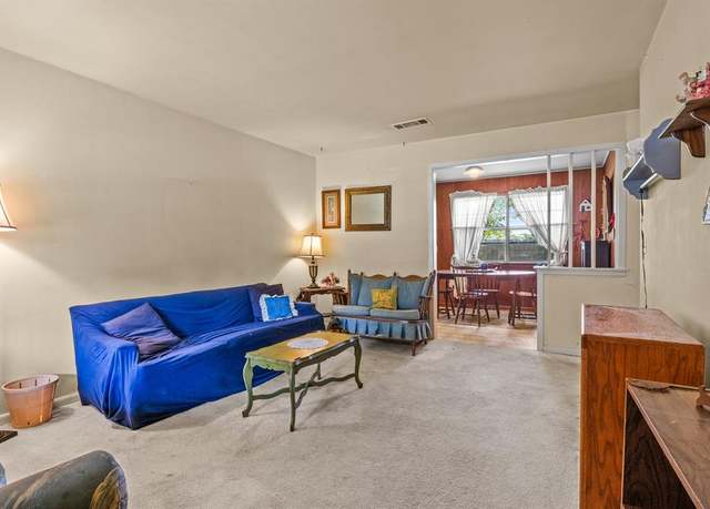 Property at 104 Hilltop Dr, Naples, TX 75568, 3 beds, 1.5 baths