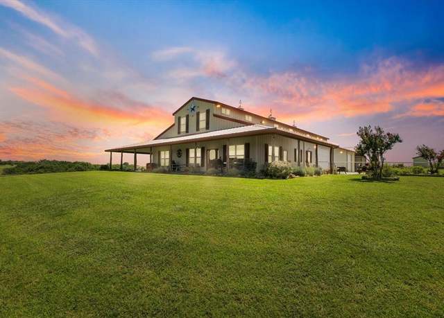 Property at 2801 Agnes Cir, Springtown, TX 76082, 3 beds, 2.5 baths