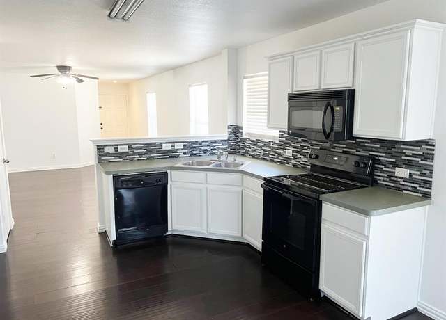Property at 8932 Sun Haven Way, Fort Worth, TX 76244, 4 beds, 2 baths