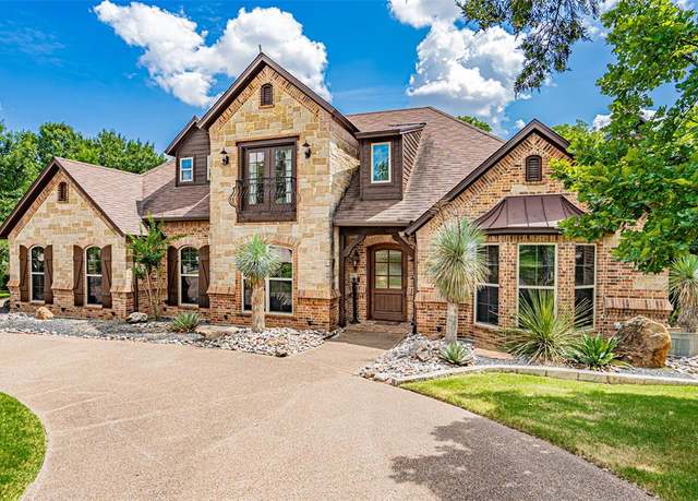 Property at 5010 Monroe Dr, Midlothian, TX 76065, 6 beds, 5.5 baths