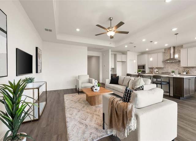 Property at 1224 Nicklaus Ave, Celina, TX 75009, 3 beds, 2.5 baths