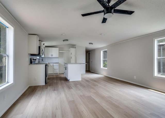 Property at 89 Harbor Dr, Lake Dallas, TX 75065, 3 beds, 2 baths