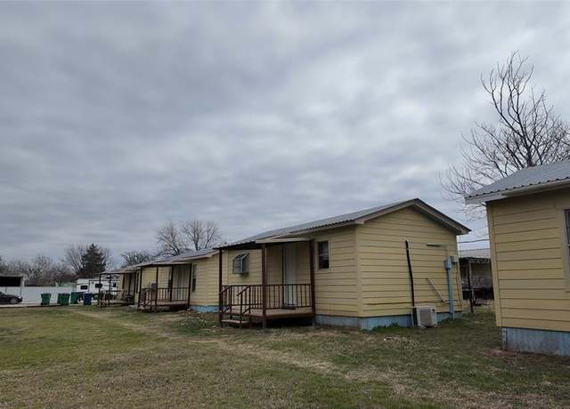 Property at 300 Caballo Way, Chico, TX 76431, 1 bed, 1 bath