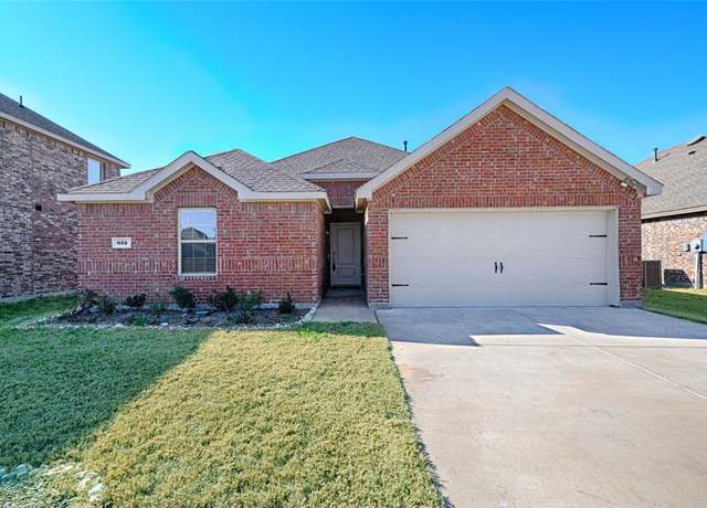 Property at 625 Summit Pass Ln, Princeton, TX 75407, 3 beds, 2 baths