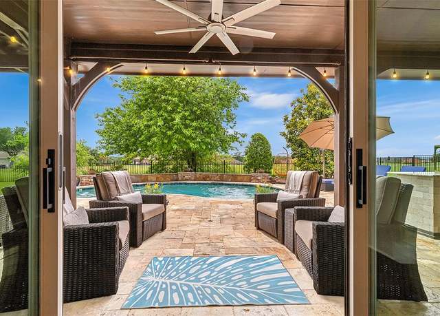 Property at 809 White Buffalo Ln, Heath, TX 75032, 4 beds, 4 baths