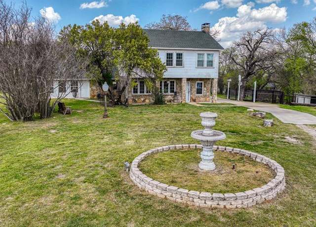Property at 7350 Briar Rd, Azle, TX 76020, 4 beds, 2 baths