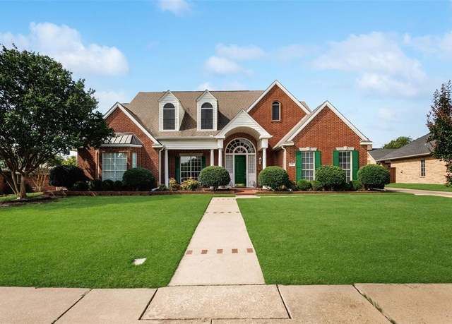 Property at 128 Country Club Dr, Heath, TX 75032, 5 beds, 4.5 baths