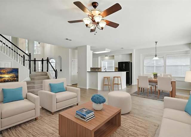 Property at 5713 Green Hollow Ln, The Colony, TX 75056, 4 beds, 3 baths