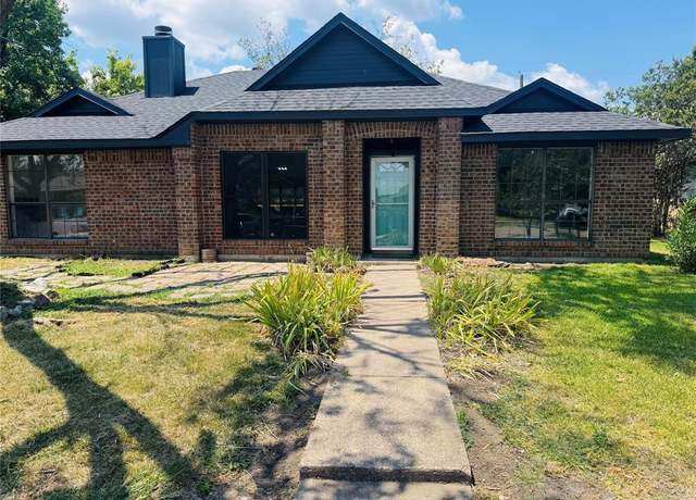 Property at 2301 Crestview Ln, Rowlett, TX 75088, 3 beds, 2 baths