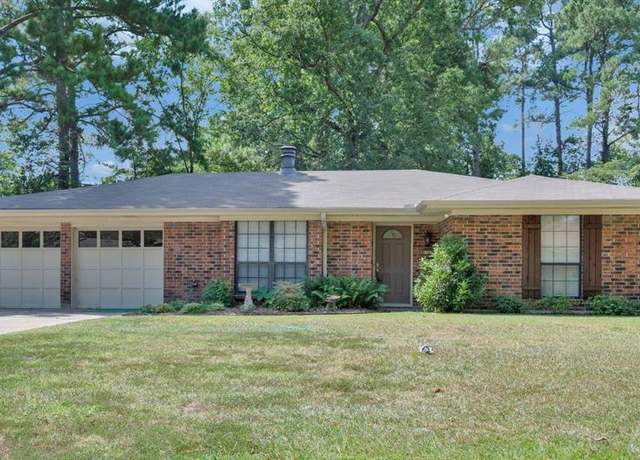 Property at 1103 Mountainbrook Dr, Shreveport, LA 71118, 3 beds, 2 baths