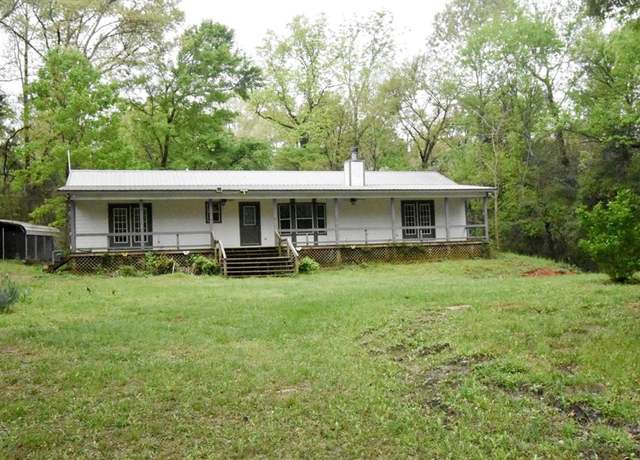 Property at 2886 County Road 3265, Quitman, TX 75783, 3 beds, 2 baths