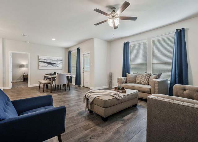 Property at 15720 Redgrave Dr, Fort Worth, TX 76247, 4 beds, 2 baths
