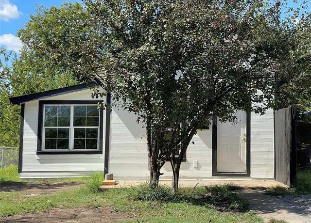 Property at 908 S Throckmorton St, Sherman, TX 75090, 1 bed, 1 bath