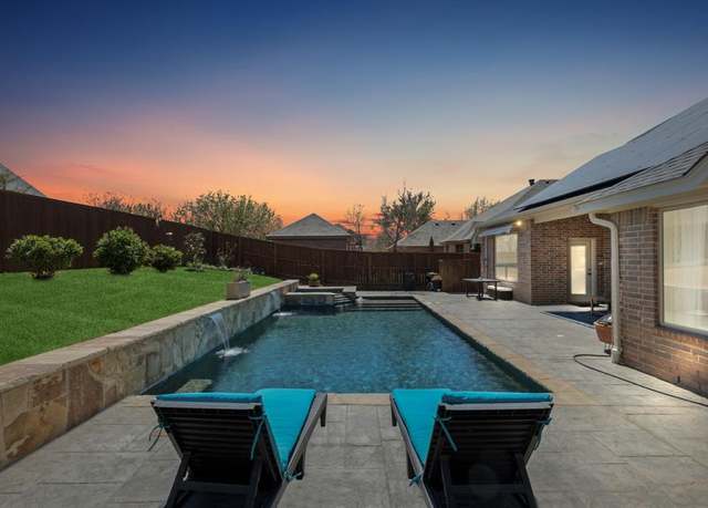 Property at 38 Panorama Cir, Trophy Club, TX 76262, 4 beds, 3 baths
