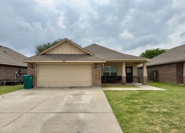 Property at 310 N Bermuda St, Lacy Lakeview, TX 76705, 3 beds, 2 baths