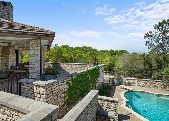 Property at 201 Jenkins Rdg, Aledo, TX 76008, 5 beds, 5.5 baths