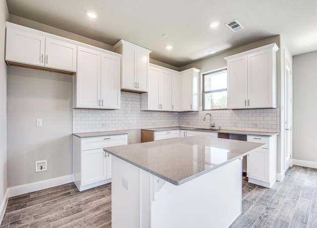 Property at 641 Hutchinson Ln, Lewisville, TX 75077, 3 beds, 2.5 baths