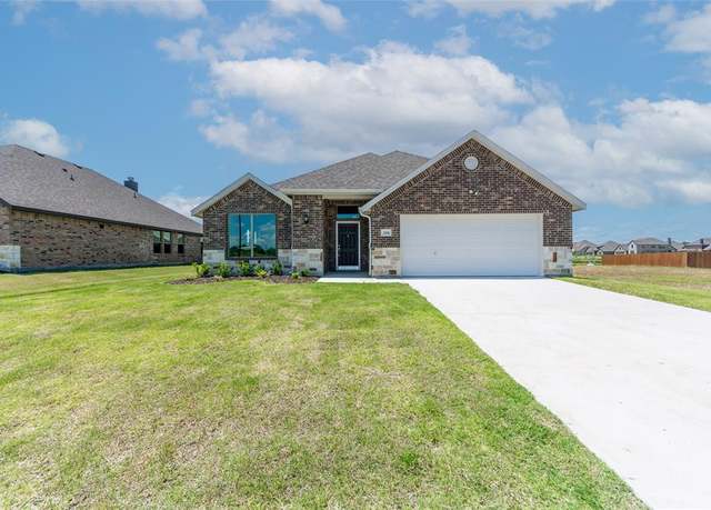 Property at 308 Pennington Rd, Josephine, TX 75173, 4 beds, 2 baths