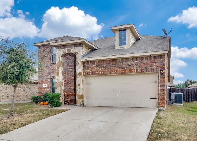 Property at 2209 Torch Lake Dr, Forney, TX 75126, 5 beds, 3.5 baths