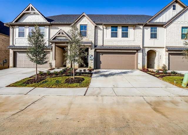 Property at 6804 Robert Reed Rd, Arlington, TX 76001, 3 beds, 2.5 baths