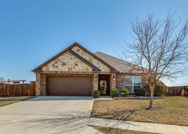 Property at 2836 Ainsworth Rd, Aubrey, TX 76227, 3 beds, 2 baths
