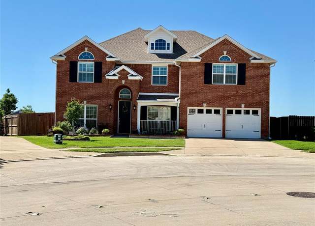 Property at 8520 Pinewood Dr, Fort Worth, TX 76123, 4 beds, 3.5 baths