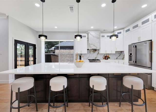 Property at 2633 Prestonwood Dr, Plano, TX 75093, 5 beds, 4.5 baths