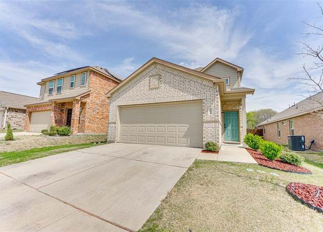 Property at 3618 Kings Dr, Ennis, TX 75119, 4 beds, 2.5 baths