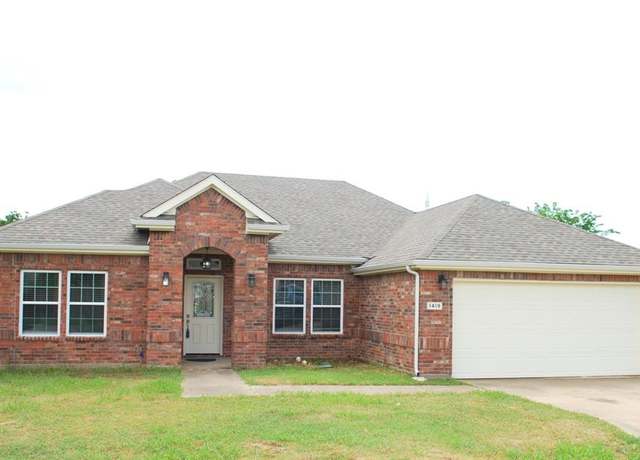 Property at 1419 Country Creek Trl, Wylie, TX 75098, 4 beds, 2 baths