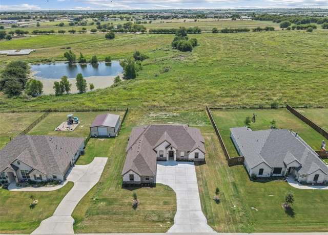 Property at 9325 Wildcat Rdg, Godley, TX 76044, 5 beds, 2.5 baths