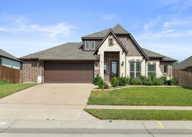 Property at 1221 Brookview Dr, Justin, TX 76247, 4 beds, 2 baths