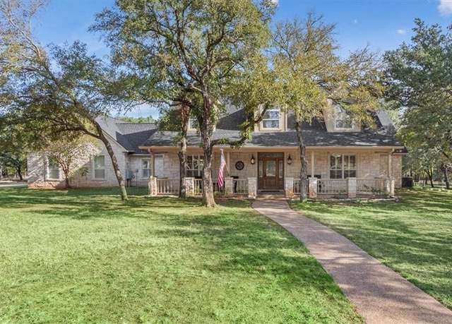 Property at 190 Winding Trl, Crawford, TX 76638, 4 beds, 3 baths