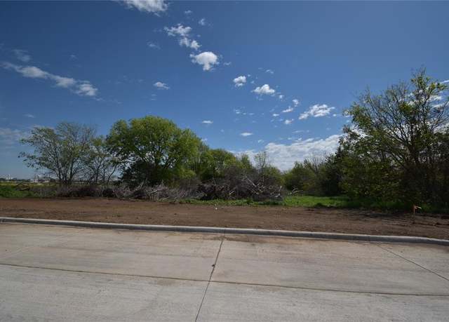 Property at 640 W Kilpatrick St, Cleburne, TX 76033