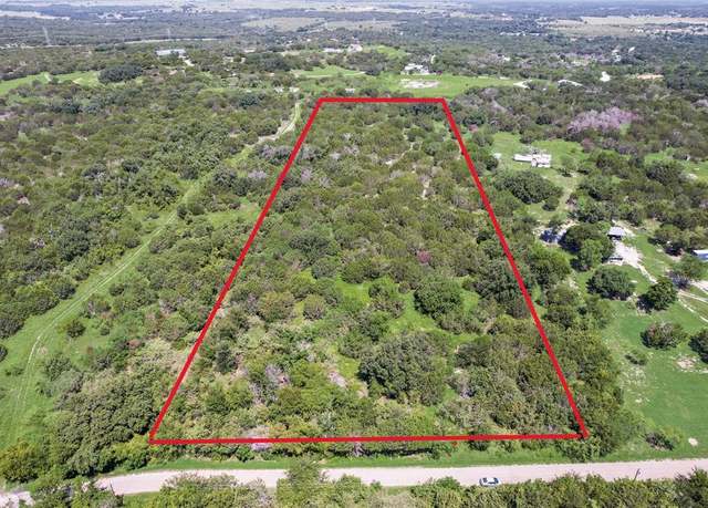 Property at 1620 Topeka Ct, Granbury, TX 76048
