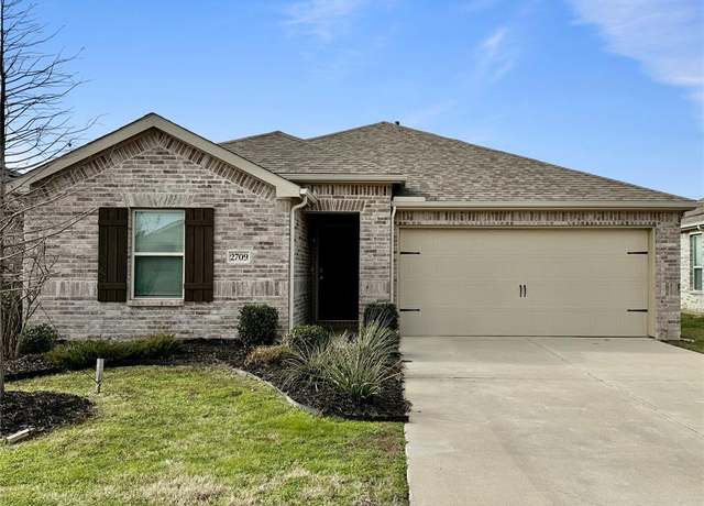 Property at 2709 Tobias Ln, Aubrey, TX 76227, 3 beds, 2 baths